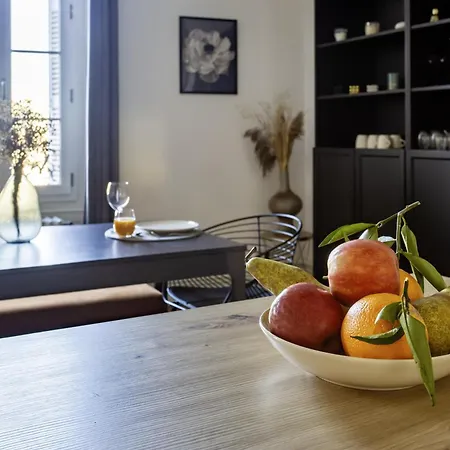Appartement Grand T3 Rue Piétonne Bureau Et Terrasse Angoulême